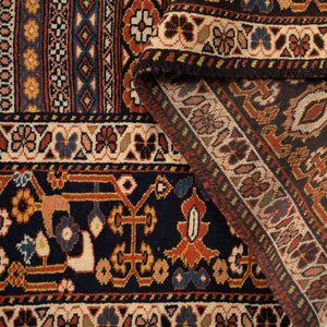 سجادة صوف يدوي - لاهور.