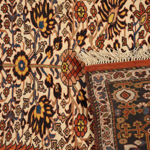 سجادة صوف يدوي - لاهور.