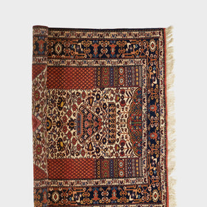 سجادة صوف يدوي - لاهور.