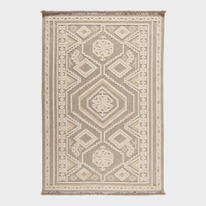 سجادة بوهيمي - لاريسا.