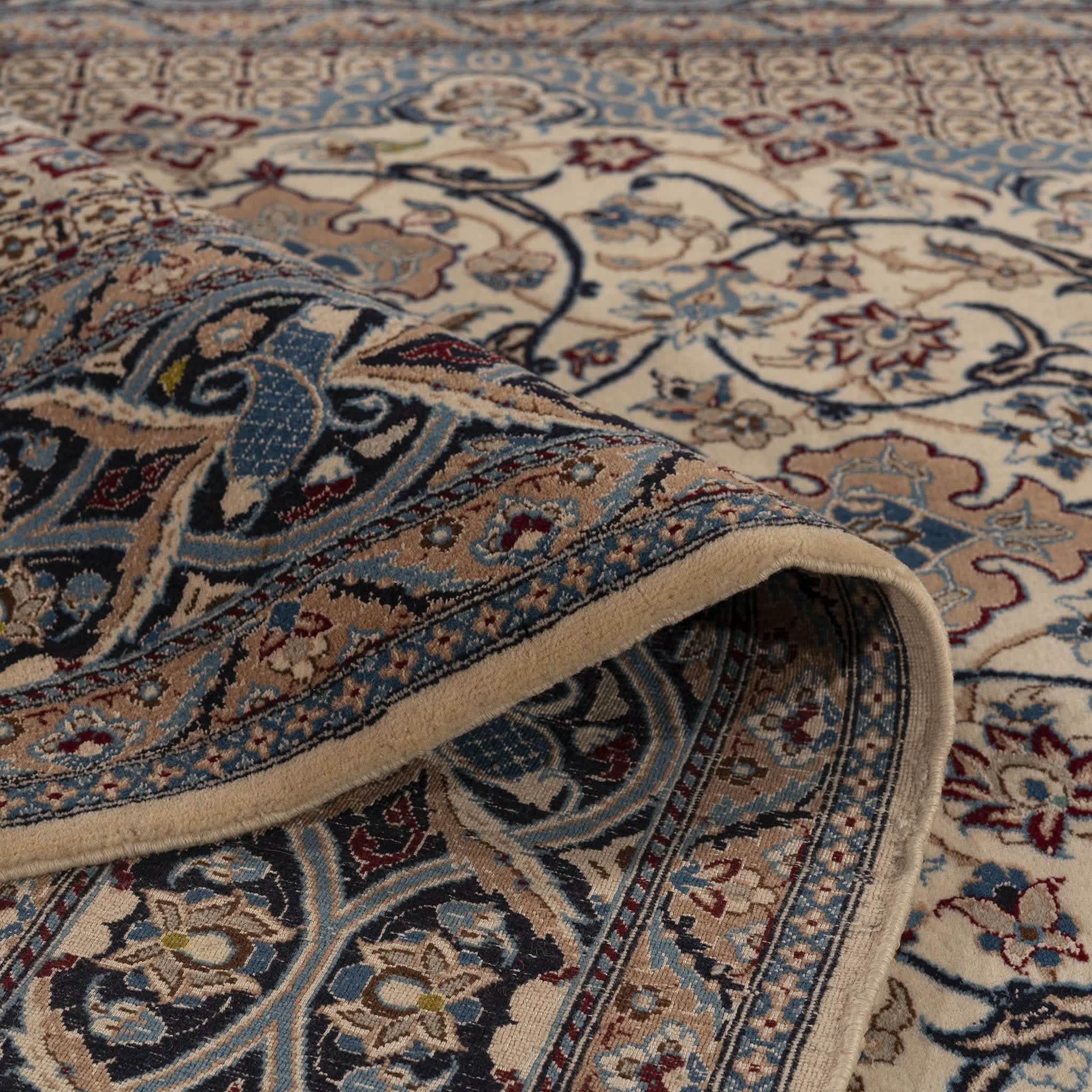 سجادة حرير يدوي فاخر - المعيقلية.