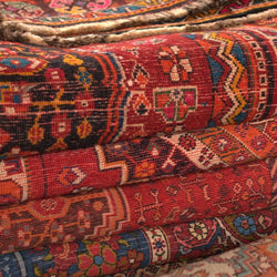 سجاد يدوي فاخر