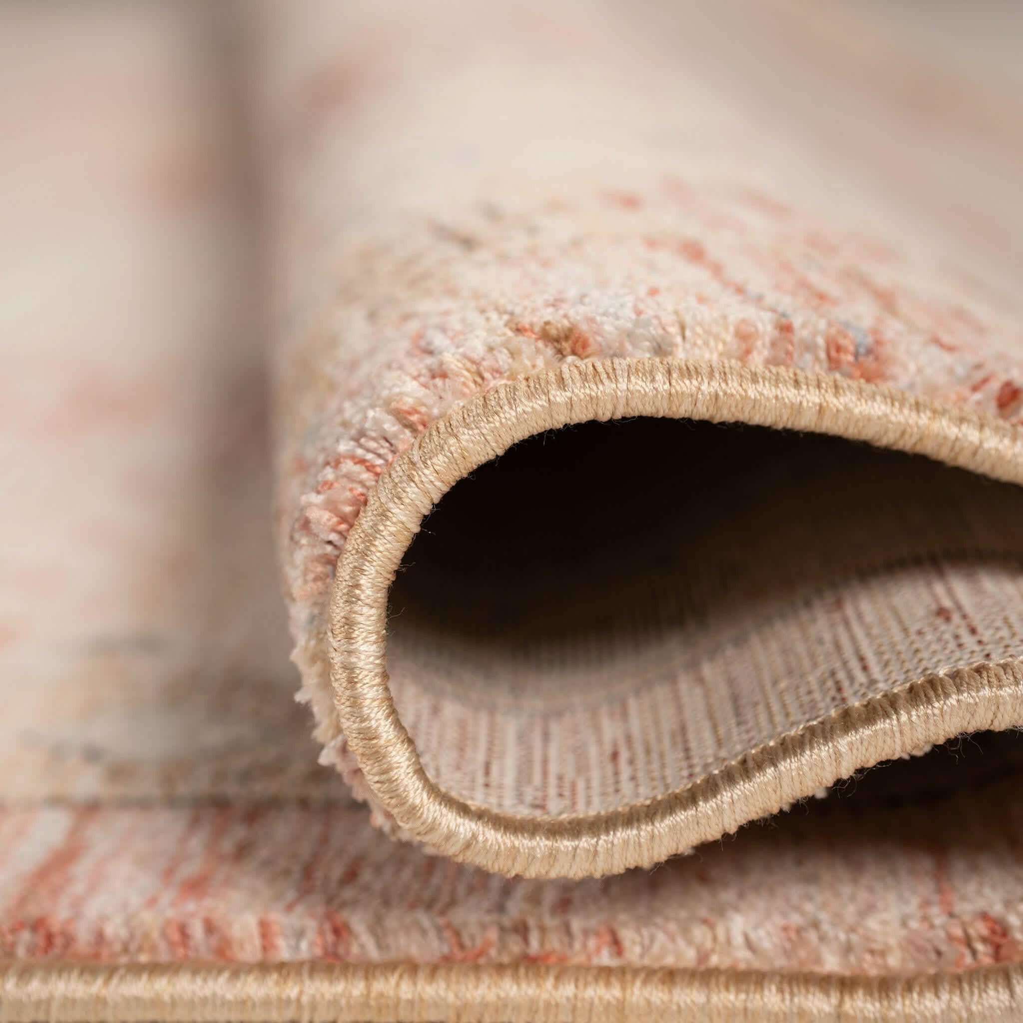 سجادة كلاسيك - جوان.