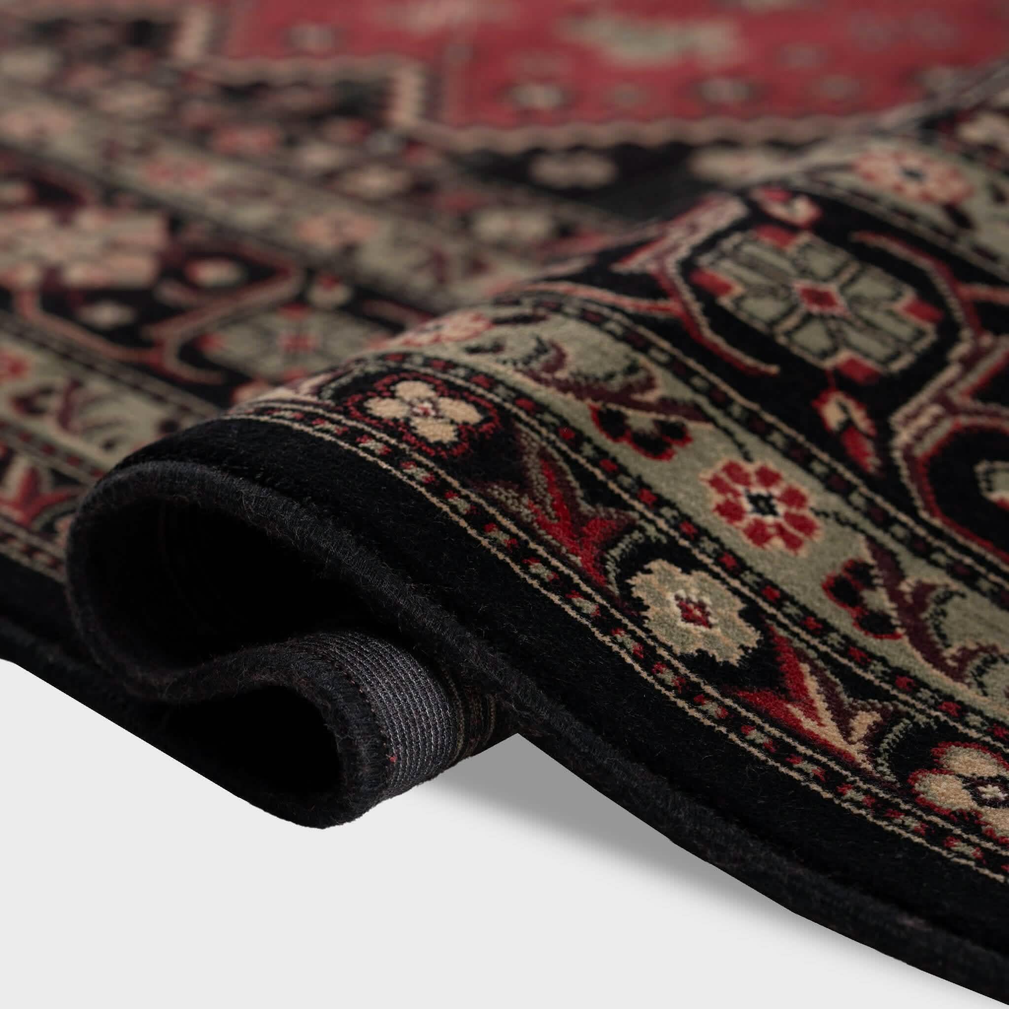 سجادة كلاسيك - أمل.