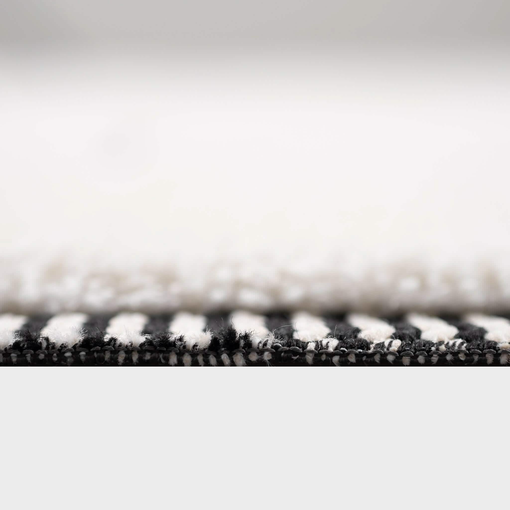 سجادة مودرن - وانا.