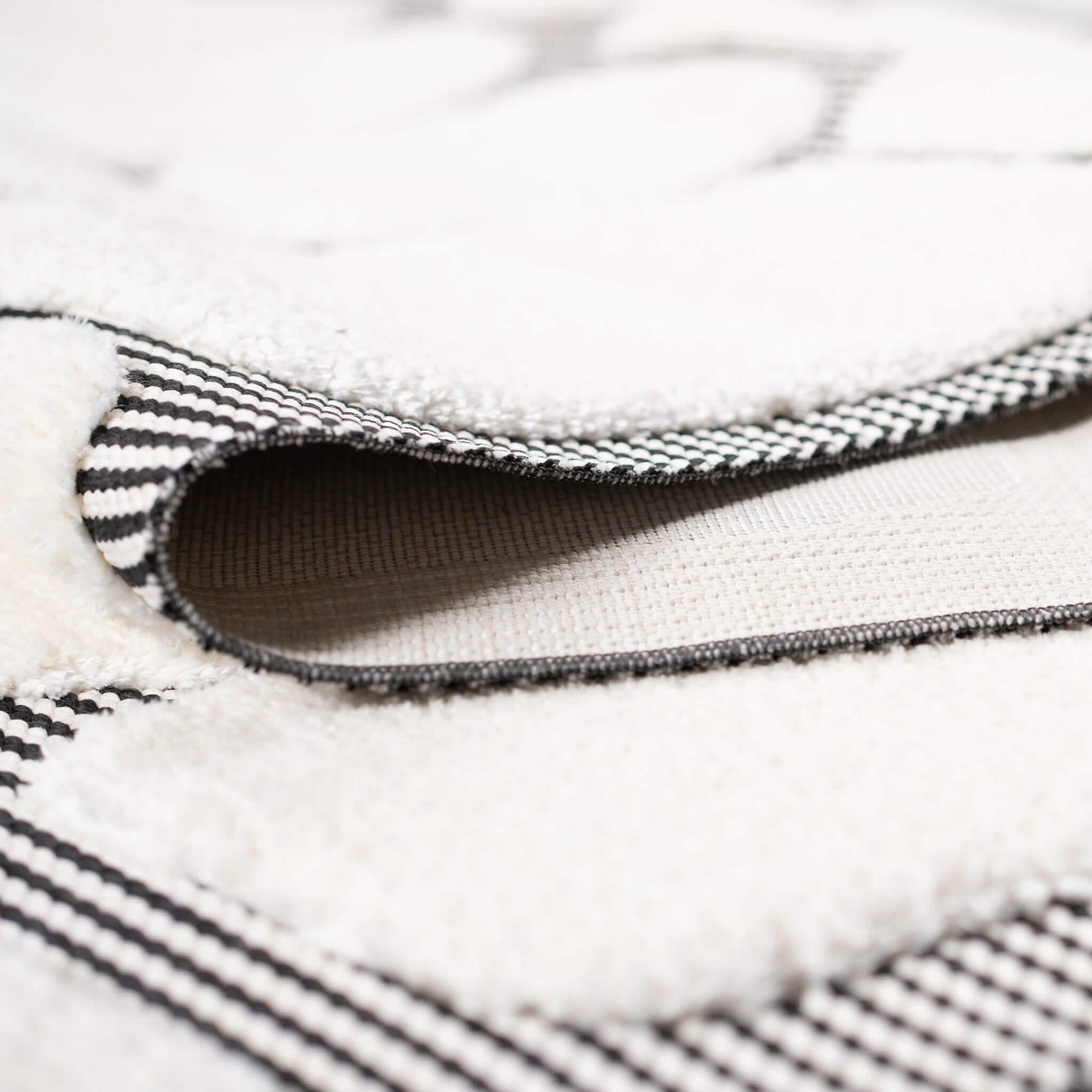 سجادة مودرن - وانا.