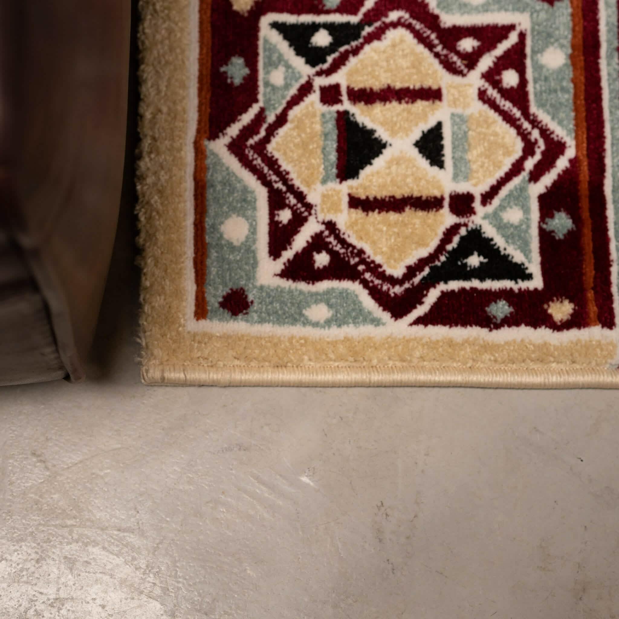 سجادة كلاسيك - تهامة.